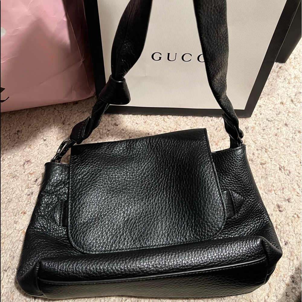 Halston cute black purse